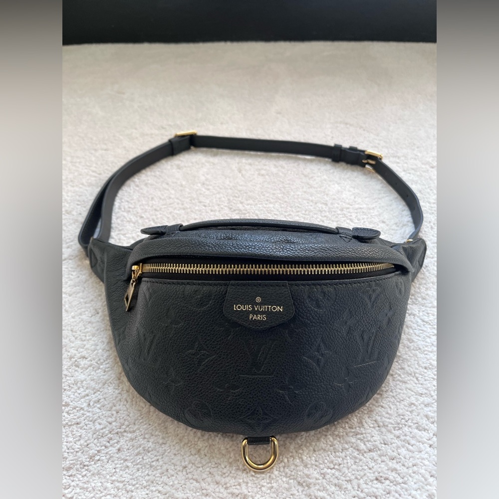 Louis Vuitton Monogram Empreinte Leather Bumbag (Black)